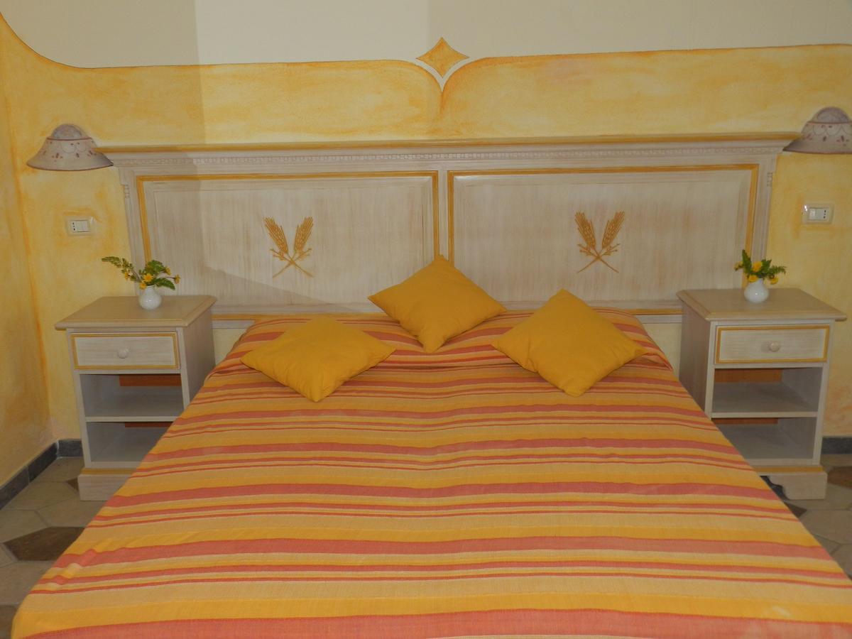 Hotel Minnia 布多尼 外观 照片